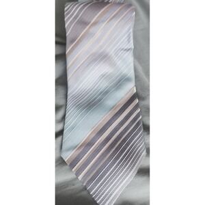 Kenneth Cole Reaction Lavender 60"x3" Striped Handmade Silk Men's Dress Neck Tie